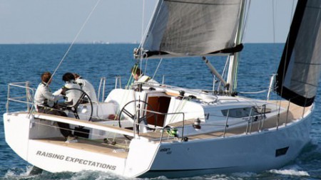 New ELAN 400 on first sail trial