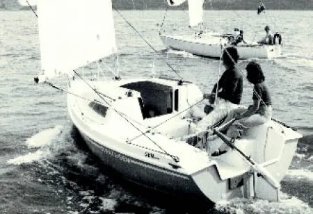 1981 Gem top production boat prize in Micro Cup