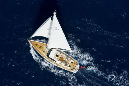 2012 Oyster 625 wins Best Bluewater Cruiser Asian Yacht of the Year Award European Yacht of the Year award