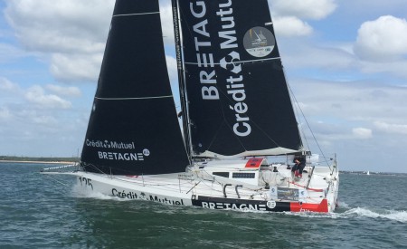 2015 Class 40 Credit Mutuel de Bretagne wins The Normandy Channel Race