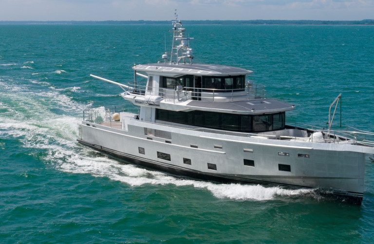 Arksen 85 sea trial bow front 2 attempt JE
